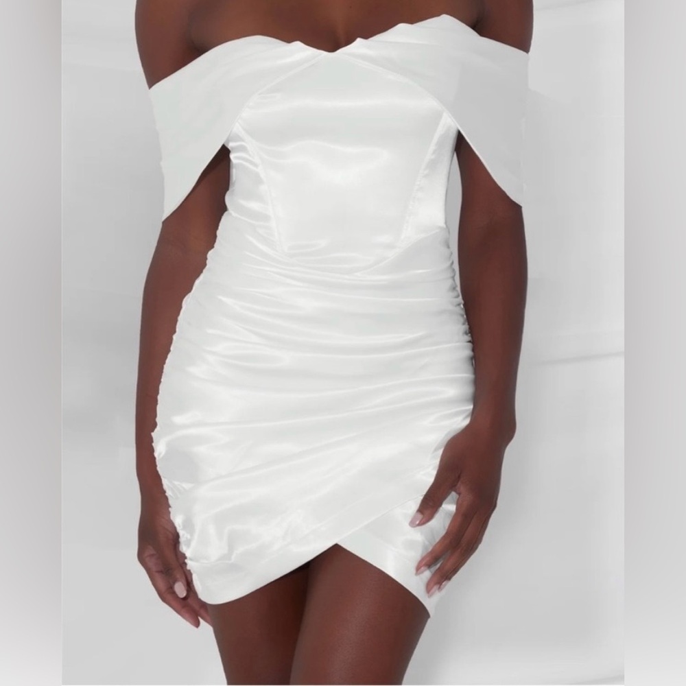 LEAU Divine Satin Corset Dress in Ivory XS